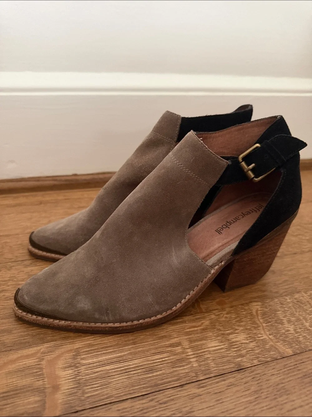 Jeffrey Campbell Bootie